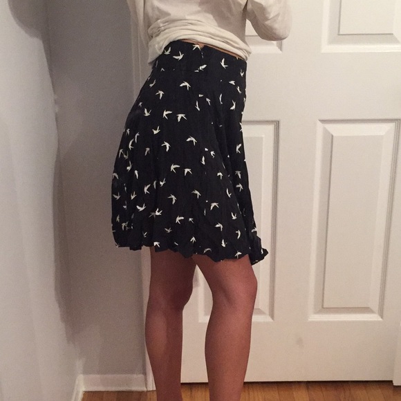 3/$15 Dynamite skirt - Picture 3 of 4